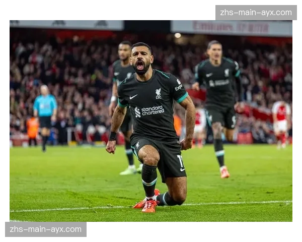 英超第31轮：阿森纳客场3-3战平利物浦，萨卡、萨拉赫均完成传射